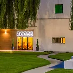 Lux Divina Hotel