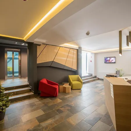 Ξενοδοχείο Lux Divina 3*