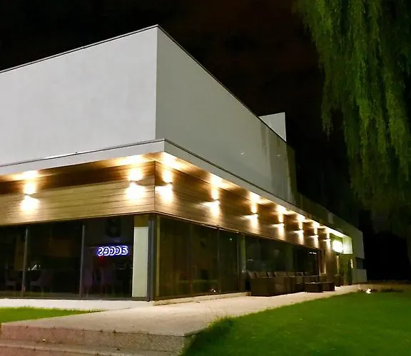 Lux Divina Hotel